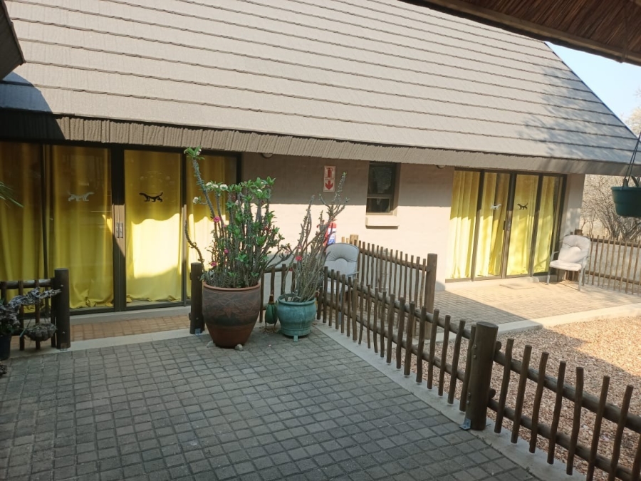 To Let 3 Bedroom Property for Rent in Hoedspruit Wildlife Estate Limpopo