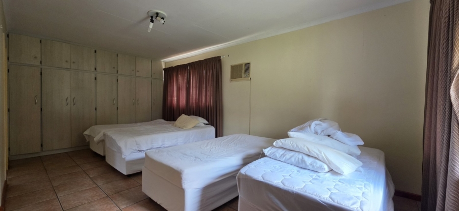 6 Bedroom Property for Sale in Bela Bela Limpopo