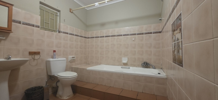 12 Bedroom Property for Sale in Bela Bela Limpopo