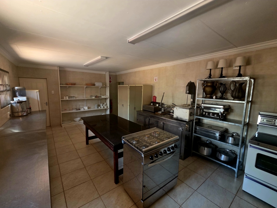 13 Bedroom Property for Sale in Mookgopong Limpopo
