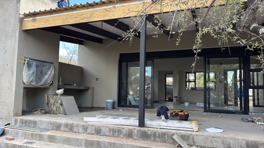 To Let 2 Bedroom Property for Rent in Hoedspruit Limpopo
