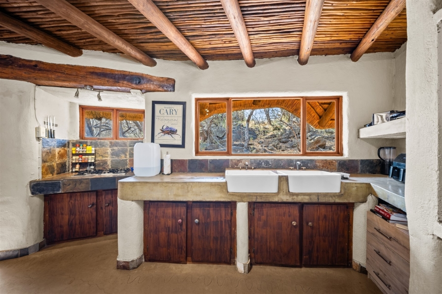 5 Bedroom Property for Sale in Raptors View Wildlife Estate Limpopo