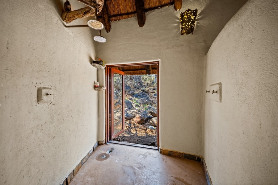 5 Bedroom Property for Sale in Raptors View Wildlife Estate Limpopo