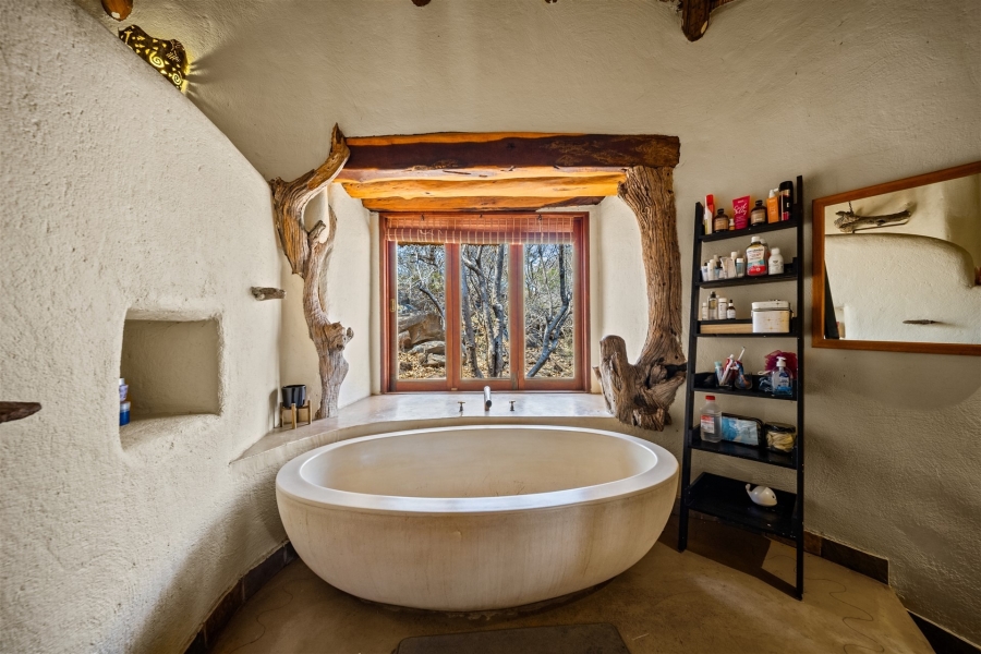 5 Bedroom Property for Sale in Raptors View Wildlife Estate Limpopo