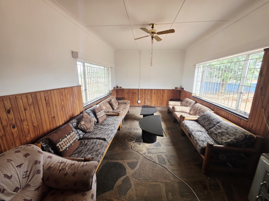 5 Bedroom Property for Sale in Modimolle Limpopo