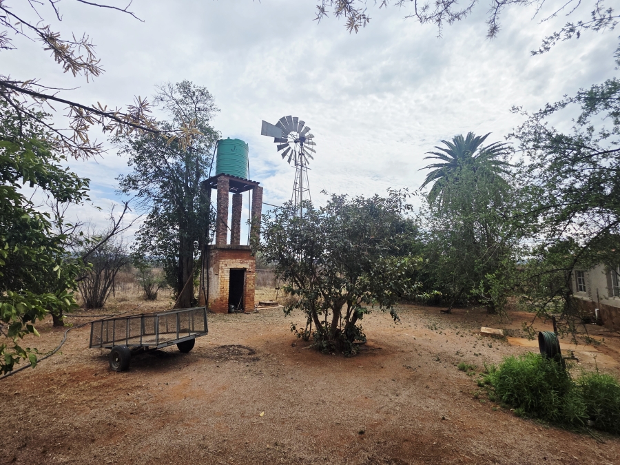 5 Bedroom Property for Sale in Modimolle Limpopo