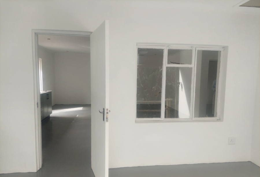 To Let 2 Bedroom Property for Rent in Kampersrus Limpopo