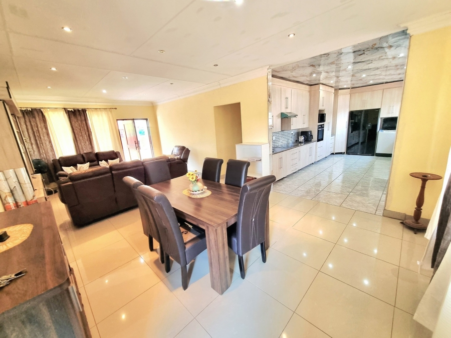 3 Bedroom Property for Sale in Modimolle Limpopo