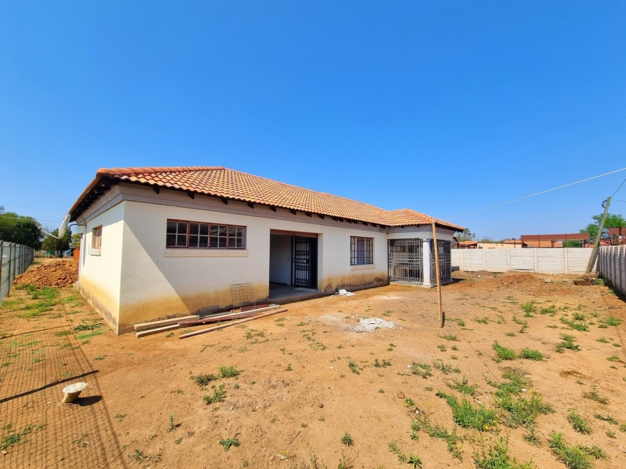 3 Bedroom Property for Sale in Modimolle Limpopo