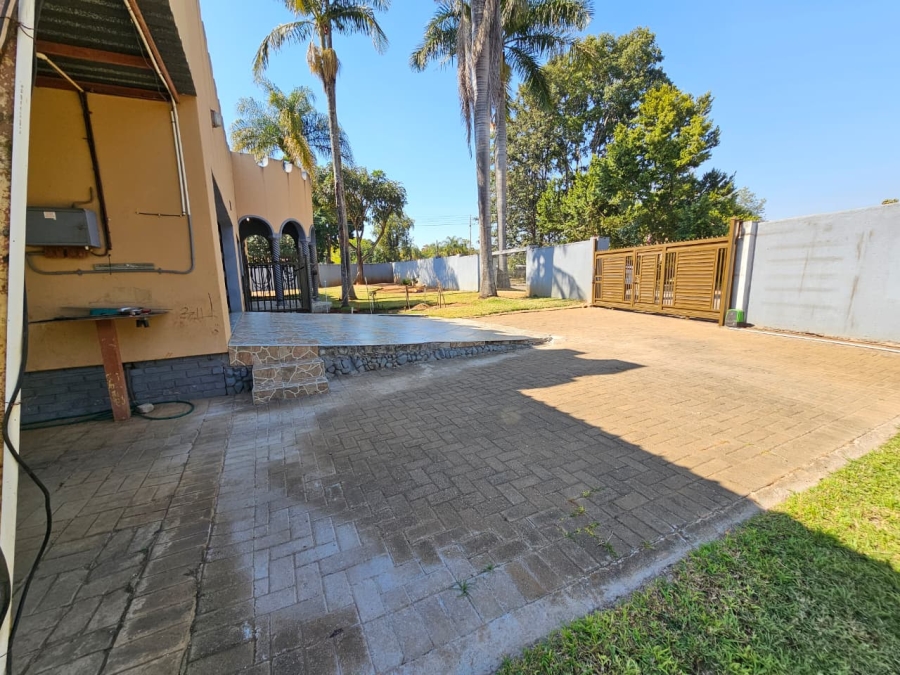 4 Bedroom Property for Sale in Louis Trichardt Limpopo