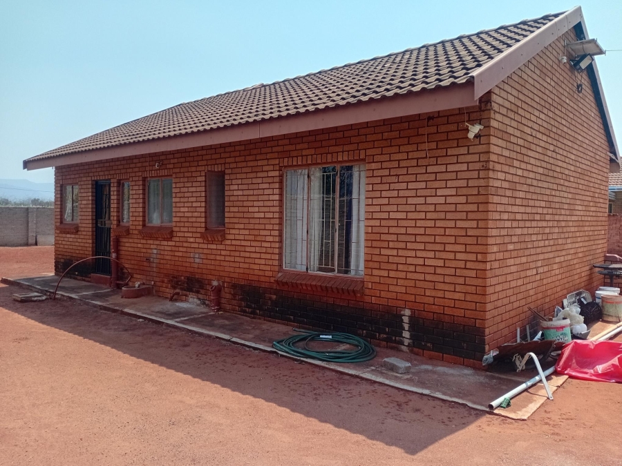 To Let 3 Bedroom Property for Rent in Chroompark Limpopo
