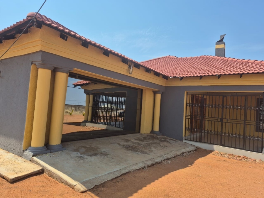 4 Bedroom Property for Sale in Lebowakgomo Limpopo