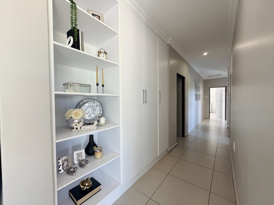 4 Bedroom Property for Sale in Golden Acres Estate Limpopo