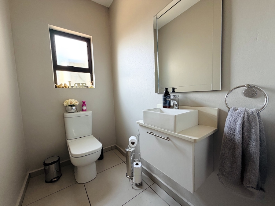 4 Bedroom Property for Sale in Golden Acres Estate Limpopo