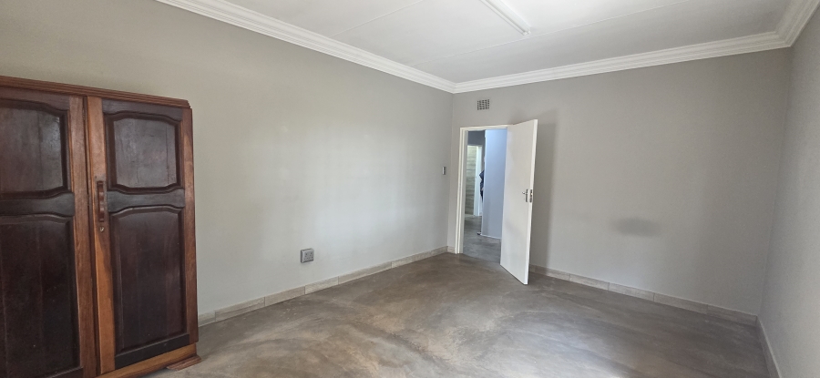 To Let 4 Bedroom Property for Rent in Louis Trichardt Limpopo