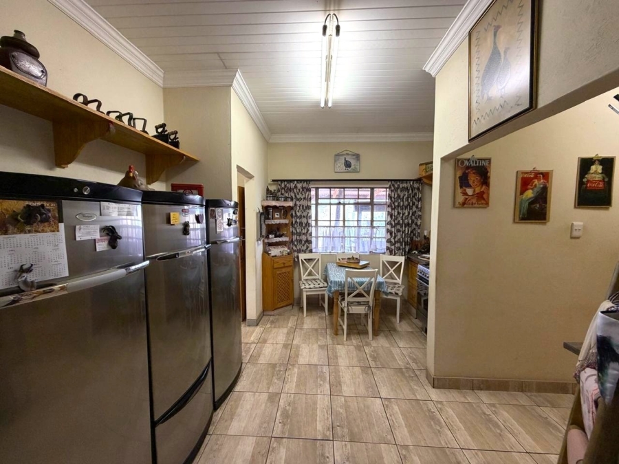 6 Bedroom Property for Sale in Ndlovumzi Limpopo