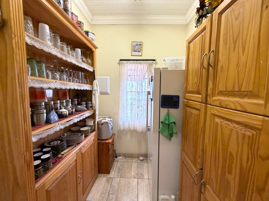 6 Bedroom Property for Sale in Ndlovumzi Limpopo