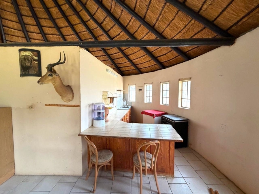 6 Bedroom Property for Sale in Ndlovumzi Limpopo