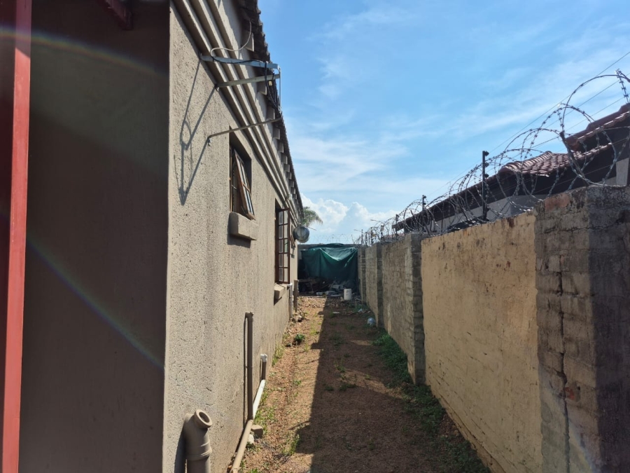 4 Bedroom Property for Sale in Ivydale Limpopo