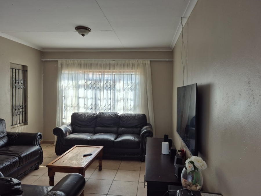 4 Bedroom Property for Sale in Ivydale Limpopo