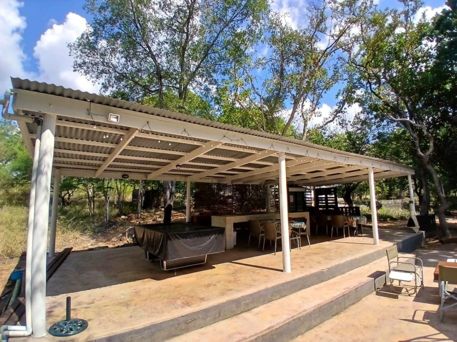Commercial Property for Sale in Ndlovumzi Limpopo