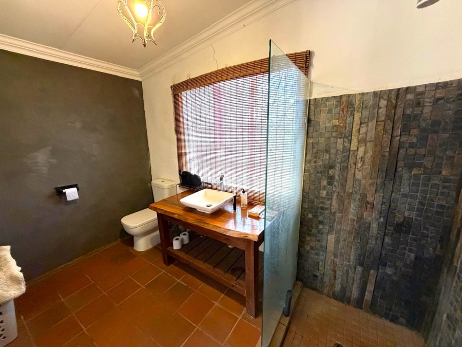 Commercial Property for Sale in Ndlovumzi Limpopo