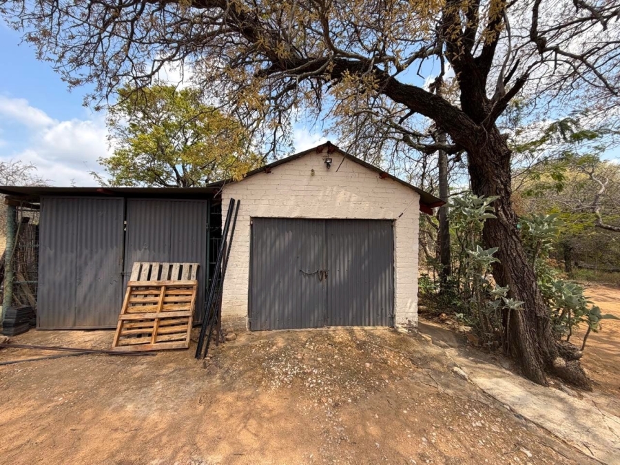 Commercial Property for Sale in Ndlovumzi Limpopo