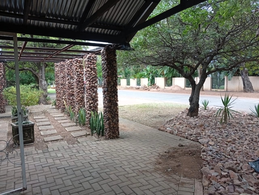 To Let Commercial Property for Rent in Bela Bela Limpopo