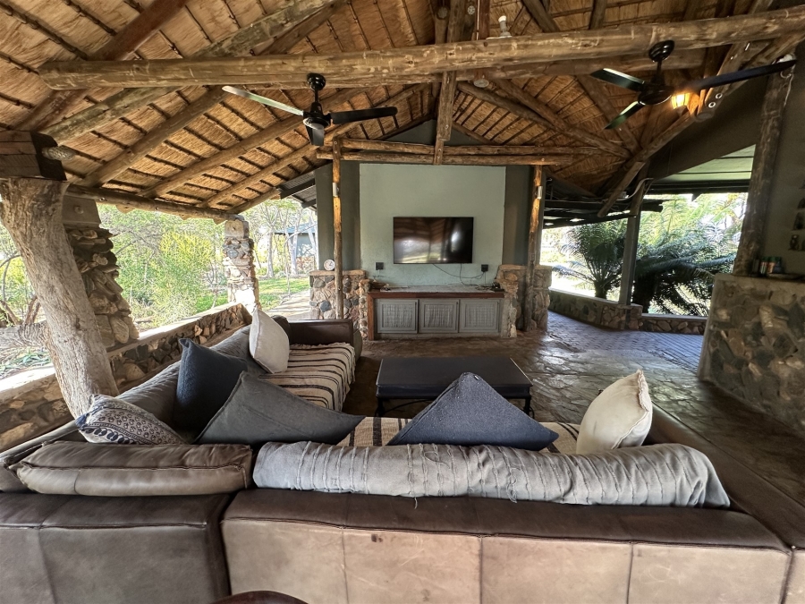 4 Bedroom Property for Sale in Grietjie Private Nature Reserve Limpopo