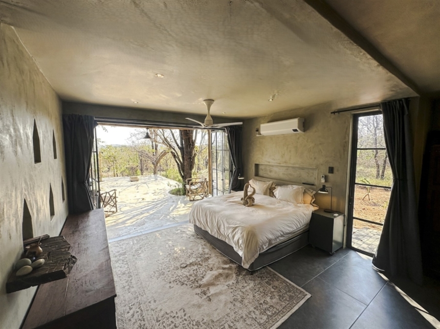 4 Bedroom Property for Sale in Grietjie Private Nature Reserve Limpopo