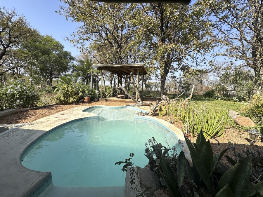 4 Bedroom Property for Sale in Grietjie Private Nature Reserve Limpopo