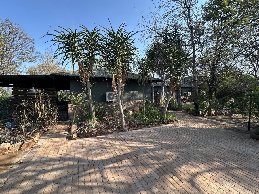 4 Bedroom Property for Sale in Grietjie Private Nature Reserve Limpopo