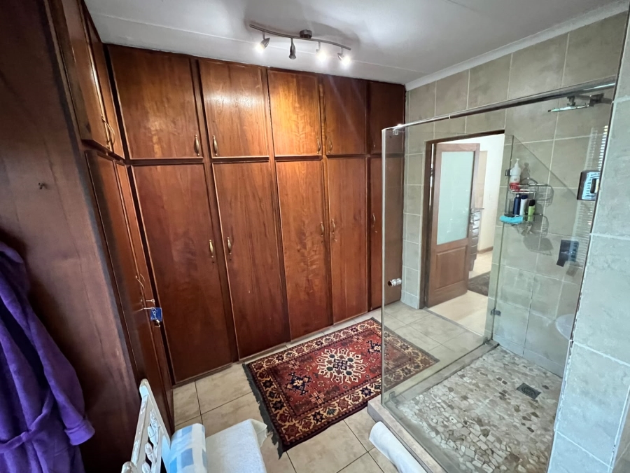 To Let 4 Bedroom Property for Rent in Chroompark Limpopo
