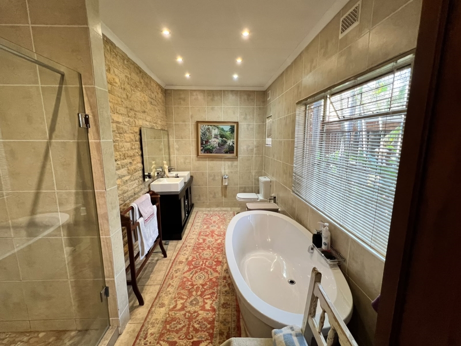 To Let 4 Bedroom Property for Rent in Chroompark Limpopo