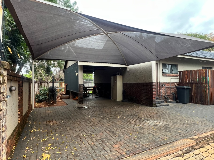 To Let 3 Bedroom Property for Rent in Chroompark Limpopo