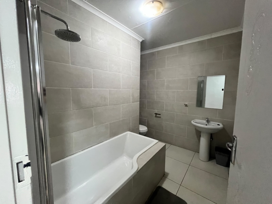 To Let 2 Bedroom Property for Rent in Mokopane Central Limpopo