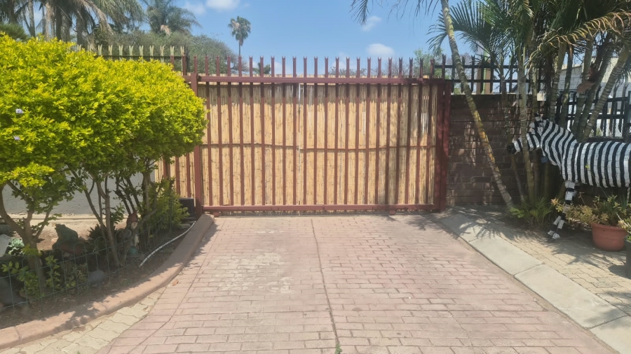 4 Bedroom Property for Sale in Annadale Limpopo