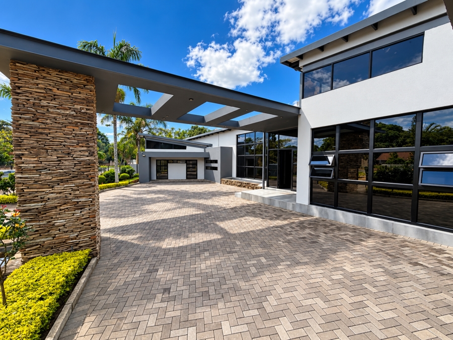 5 Bedroom Property for Sale in Louis Trichardt Limpopo