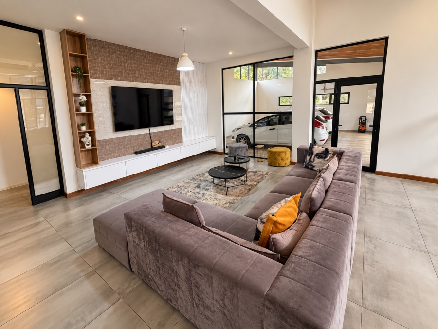 5 Bedroom Property for Sale in Louis Trichardt Limpopo