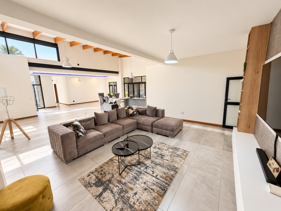 5 Bedroom Property for Sale in Louis Trichardt Limpopo