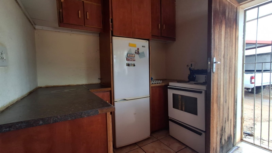 3 Bedroom Property for Sale in Lenyenye Limpopo