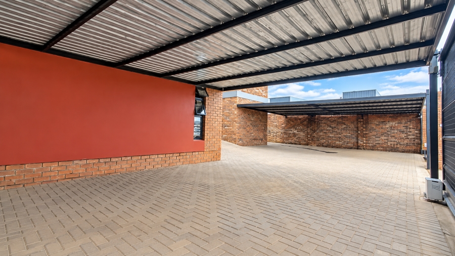 To Let Commercial Property for Rent in Magna Via Industrial Limpopo