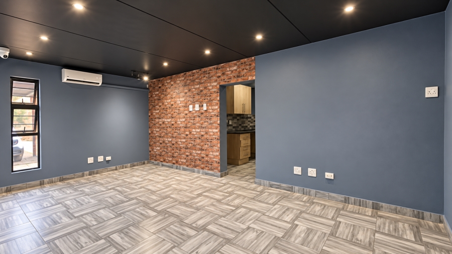 To Let Commercial Property for Rent in Magna Via Industrial Limpopo