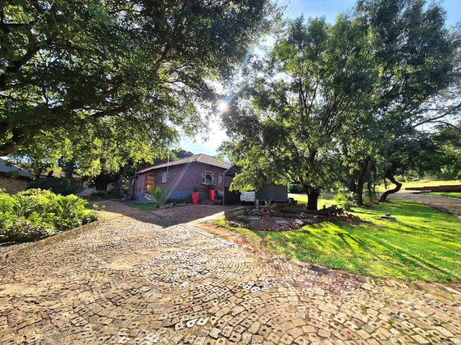 3 Bedroom Property for Sale in Mookgopong Limpopo