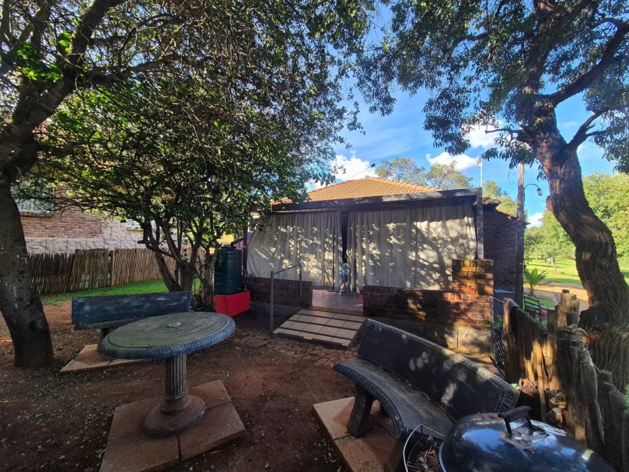 3 Bedroom Property for Sale in Mookgopong Limpopo