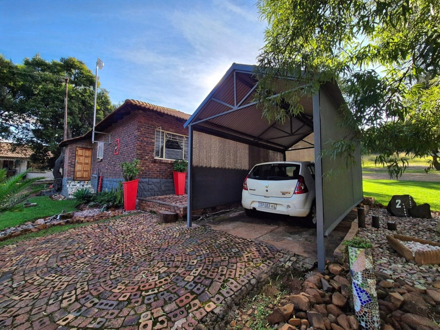 3 Bedroom Property for Sale in Mookgopong Limpopo