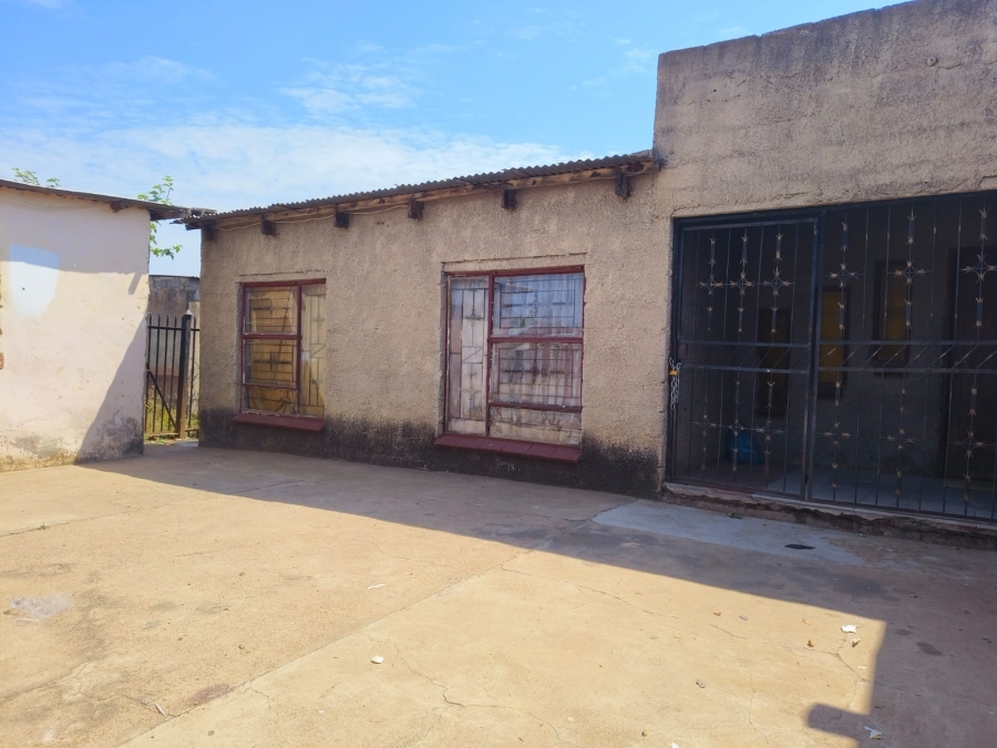 8 Bedroom Property for Sale in Bela Bela Limpopo