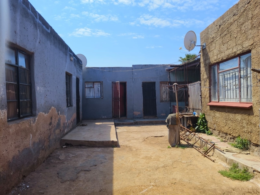 8 Bedroom Property for Sale in Bela Bela Limpopo
