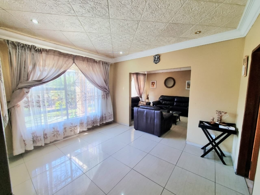 3 Bedroom Property for Sale in Modimolle Limpopo