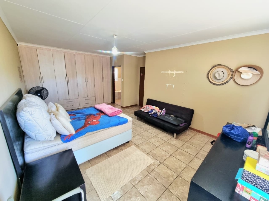 3 Bedroom Property for Sale in Modimolle Limpopo